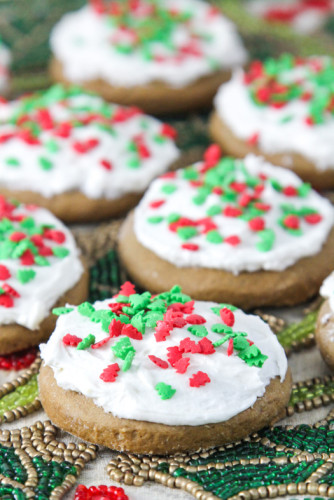 Gingerbread Lofthouse Cookie Recipe | FoodFash